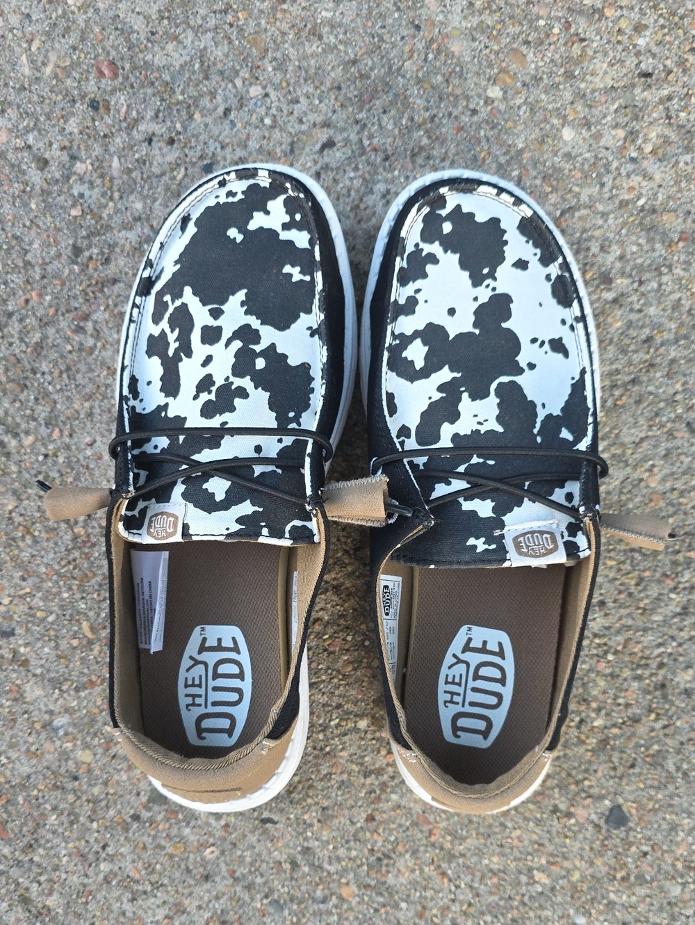 Hey Dude Wendy Cowgirl Black White Tan Cowprint Slip-On Loafers Size 7 - Picture 3 of 10